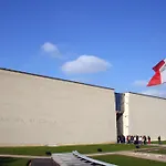 Sphinx Residences - Tempologis Memorial * Caen