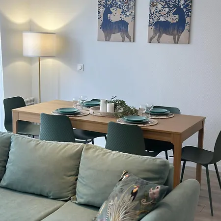 Sphinx Residences - Tempologis Memorial カーン