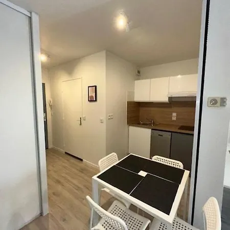 Sphinx Residences - Tempologis Memorial *