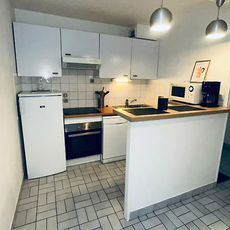 Sphinx Residences - Tempologis Memorial カーン