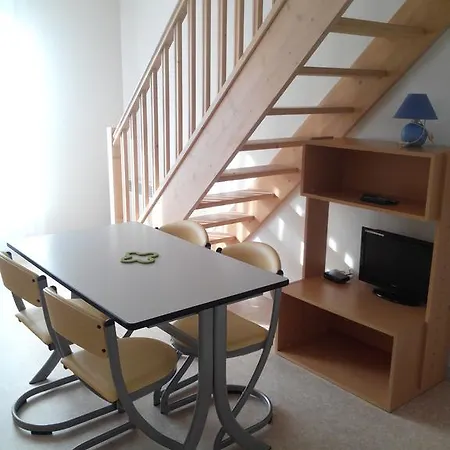 アパート Sphinx Residences - Tempologis Memorial