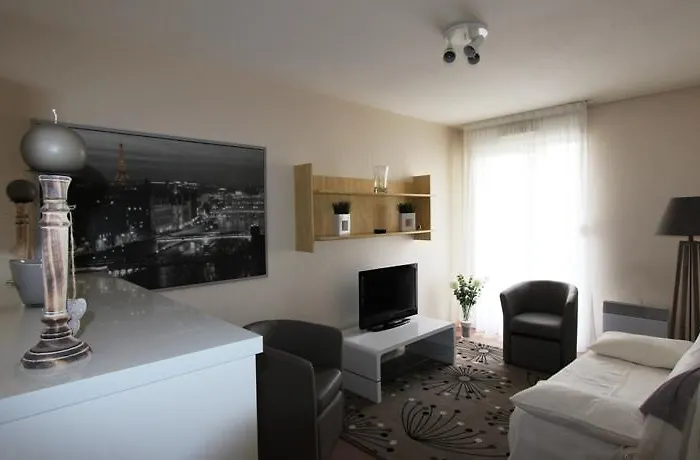 Apartment Sphinx Residences - Tempologis Memorial *