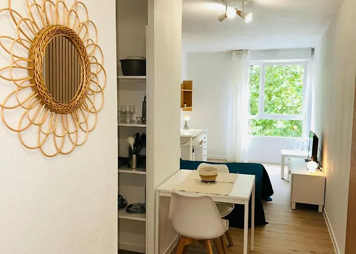 Sphinx Residences - Tempologis Memorial *