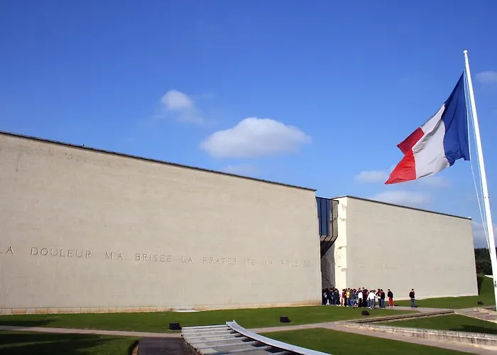 Sphinx Residences - Tempologis Memorial * קאין